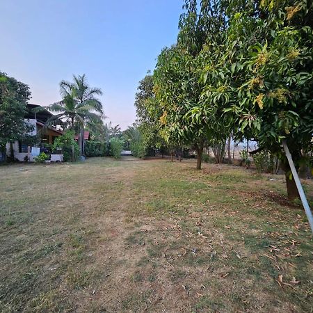 Patil'S Greenwoods Farmhouse 纳威孟买 外观 照片
